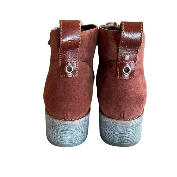 NAOT "Love" Women's Size 40/US 9.5-10 Rust Suede Leather Lace Up Ankle Boots - Picture 4 of 7